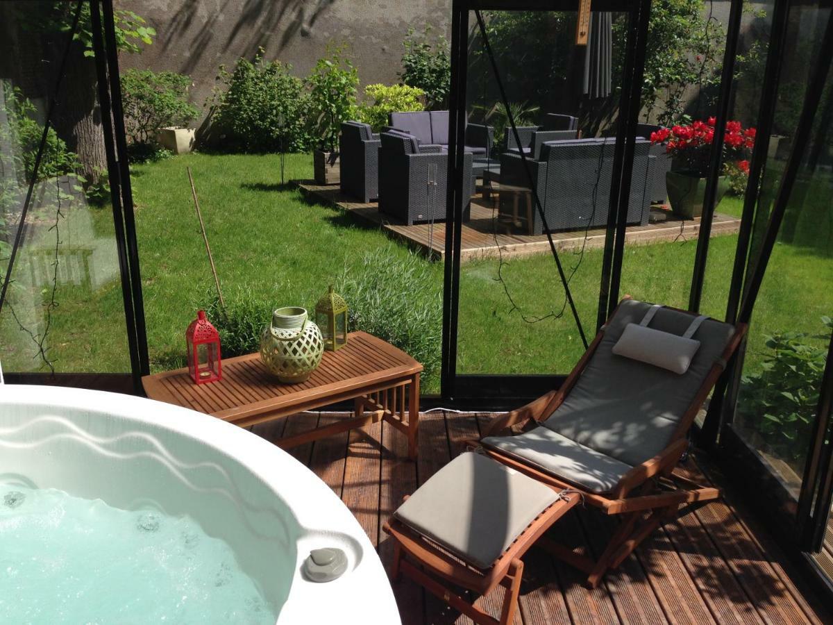 Maison Colladon Bourges Luaran gambar